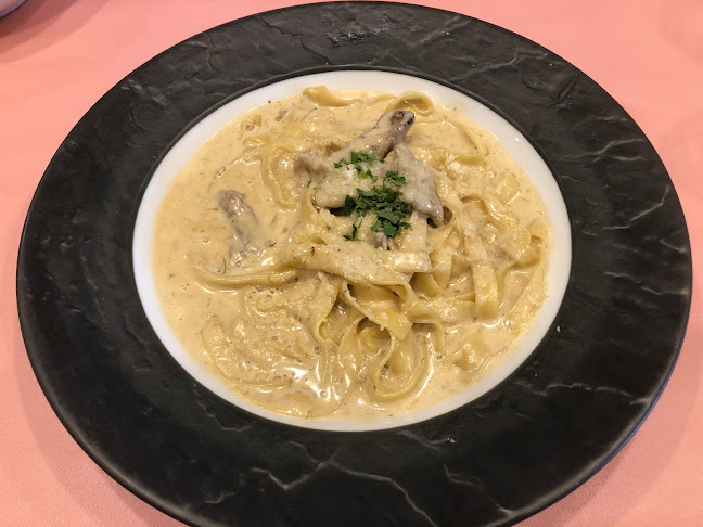 Opinii despre タベルナ ラ・メッセ în 厚木市 - 飲食業