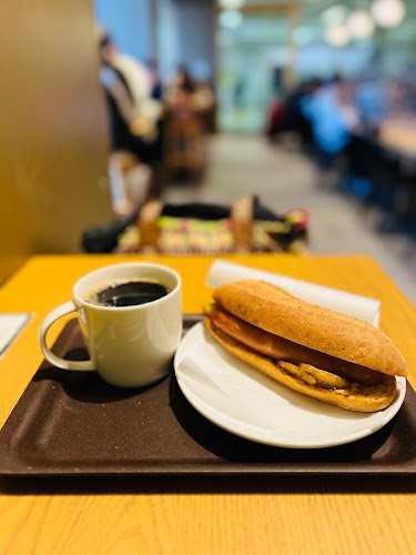 Comentarii opinii despre スターバックス コーヒー JR上野駅 入谷改札前店