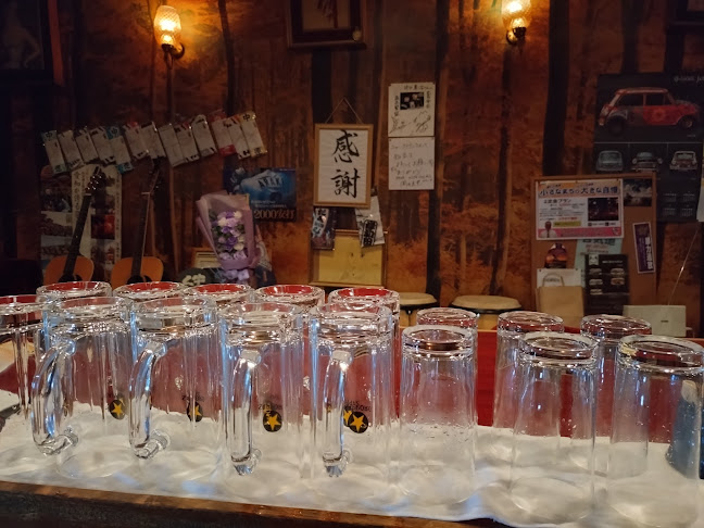 Opinii despre ニュークラウン în 知立市 - 飲食業