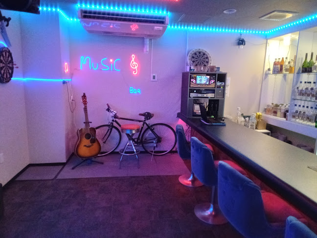 WING BAR - 飲食業