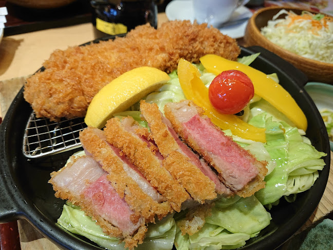 〒343-0832 埼玉県越谷市南町３丁目１０−２４