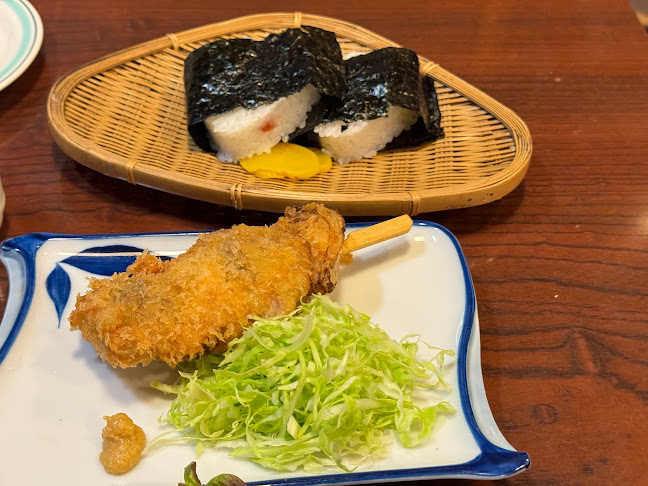 Opinii despre お茶漬け・おにぎり 金鳥居 în 富士吉田市 - 飲食業