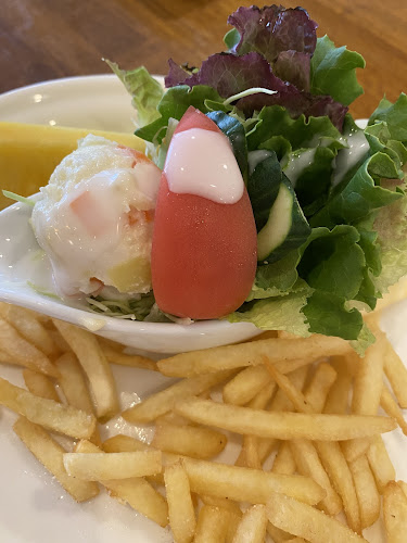 Opinii despre シルバーレイククラブ プラスティー （Silver Lake Club + Tea） în 南アルプス市 - 飲食業