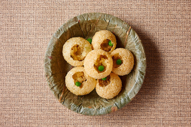 カスタマンダップ