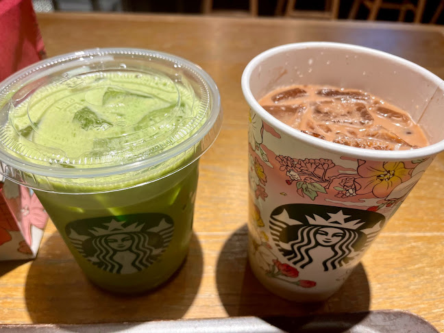 Comentarii opinii despre スターバックス コーヒー 新潟マルタケビル店