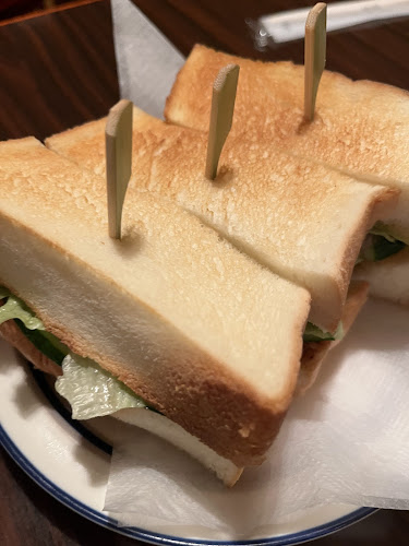 〒820-0041 福岡県飯塚市飯塚４−６