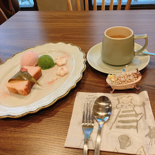 〒530-0043 大阪府大阪市北区天満１丁目１５−５