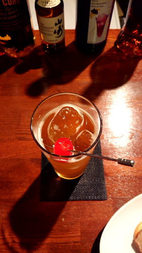 ジャングルジム＆ロック酒場まるお - 飲食業