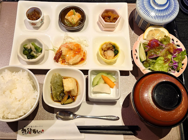 Opinii despre 海と大地の旨いもん 旬鮮かぐら în 旭川市 - 飲食業