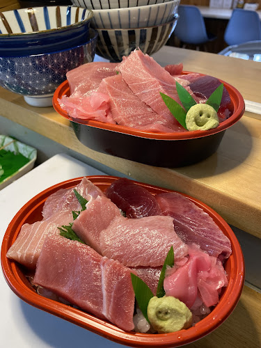 すみれ商店「インスタ、HP見てください」予約はLINEです - 飲食業