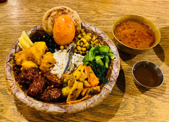 カスタマンダップ - 飲食業