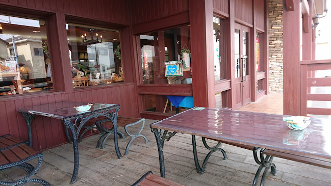 Opinii despre 石窯パン工房 ル・マタン 都賀の台店 în 千葉市 - 飲食業