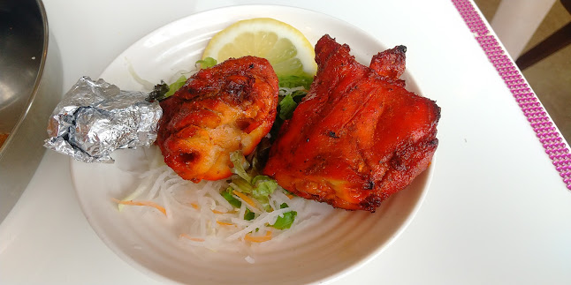 Comentarii opinii despre インド食堂 フルバリ