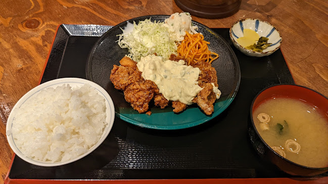 〒690-0003 島根県松江市朝日町 字伊勢宮472-2 シャミネ松江