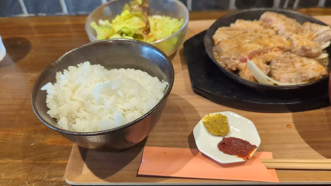 海老そばとwine PARMI - 飲食業