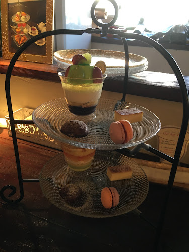 〒064-0801 北海道札幌市中央区南１条西２７丁目１−４５ 円山ブロードハイツ