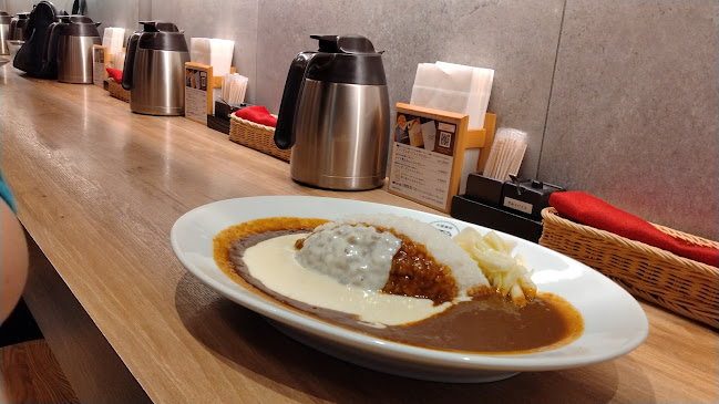 〒563-0801 兵庫県伊丹市螢池西町３丁目555番地 中央ブロック 2F