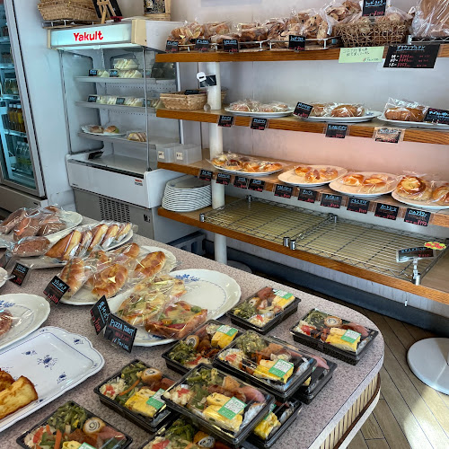 ベーカリーファリーヌ - 飲食業