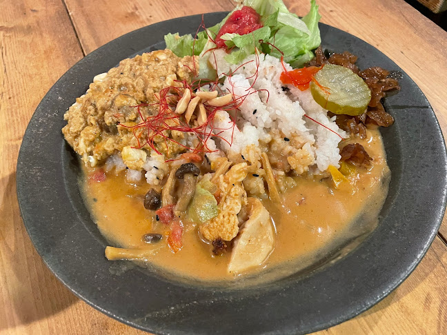 Comentarii opinii despre CURRY BAR CAFE 三月の水