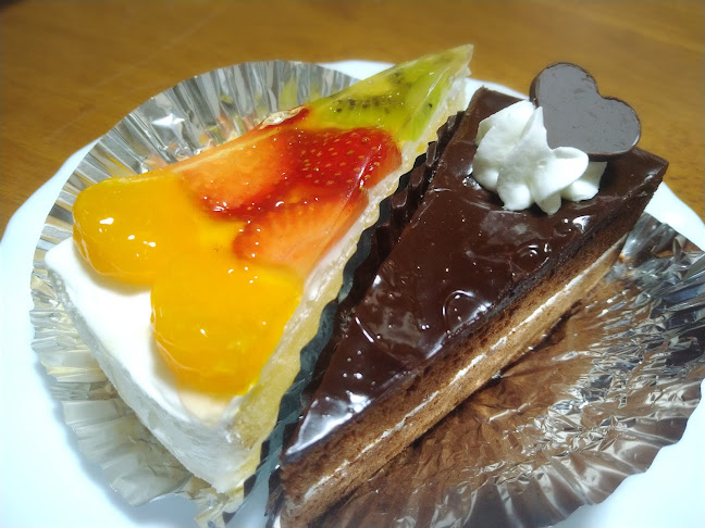 〒531-0071 大阪府大阪市北区中津３丁目１−３２ 阪急中津駅構内