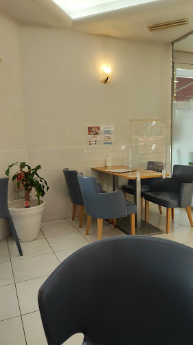 Opinii despre 銀座コージーコーナー 東陽町店 în 江東区 - 飲食業