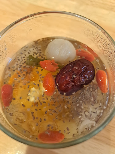 〒514-0027 三重県津市大門２１−２