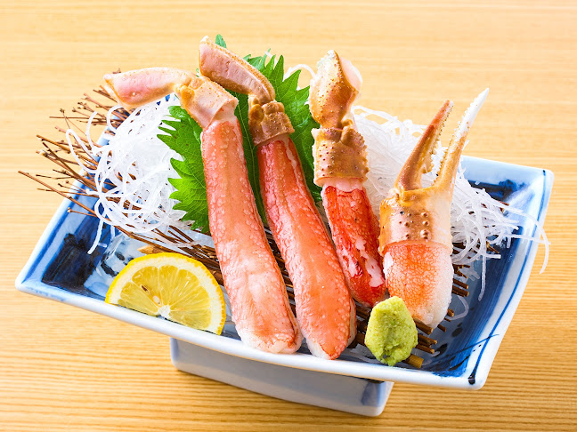 〒670-0927 兵庫県姫路市駅前町２４７ 御幸苑ビル 1F