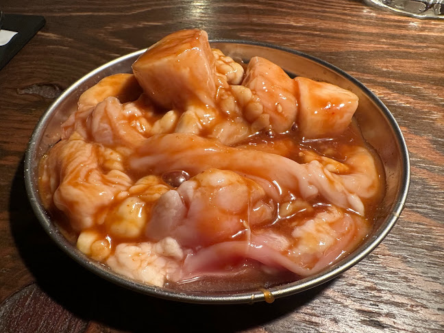 焼肉ホルモンまるよし精肉店 天六店 - 飲食業