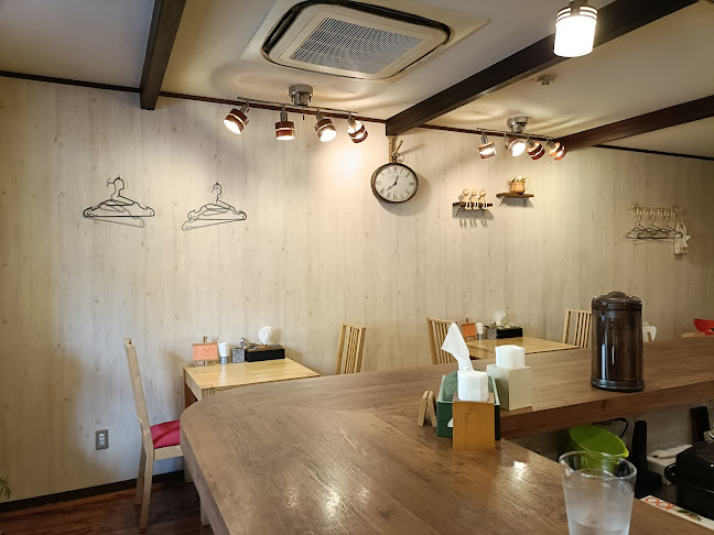 Opinii despre curry phakchi(パクチー) în 姫路市 - 飲食業