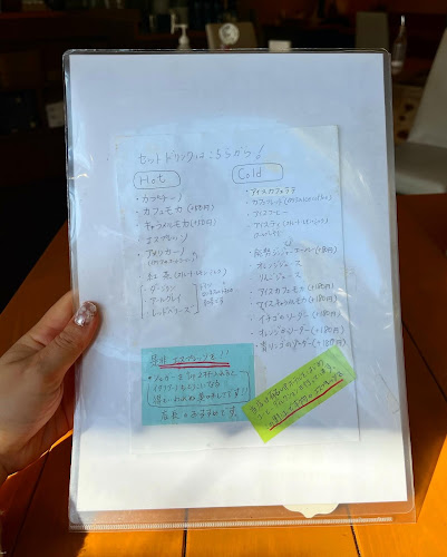 Opinii despre マザーズソングカフェ în 大阪市 - 飲食業