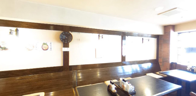 Opinii despre アーレス・コート în 沼津市 - 飲食業