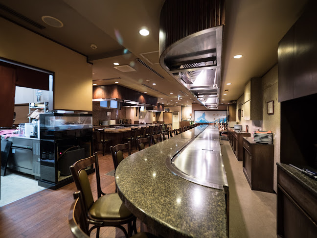 神戸牛 ステーキ レストラン モーリヤ 三宮店