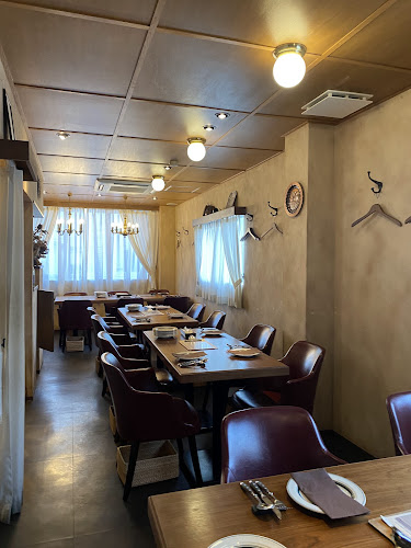 Opinii despre Bar Ciccia （バールチッチャ） în 神戸市 - 飲食業