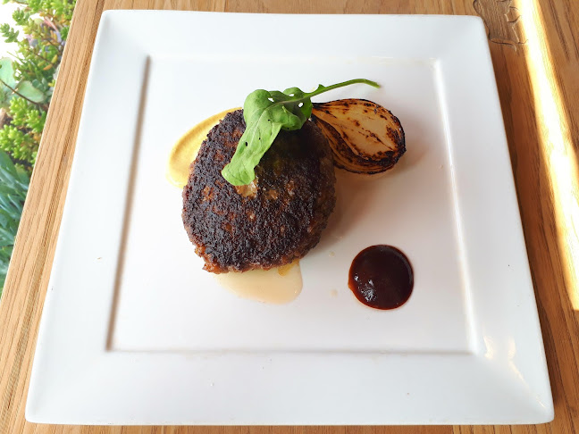 〒790-0011 愛媛県松山市千舟町４丁目６−１１