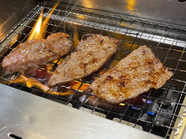 焼肉ジャパン LINKS UMEDA店 - 飲食業