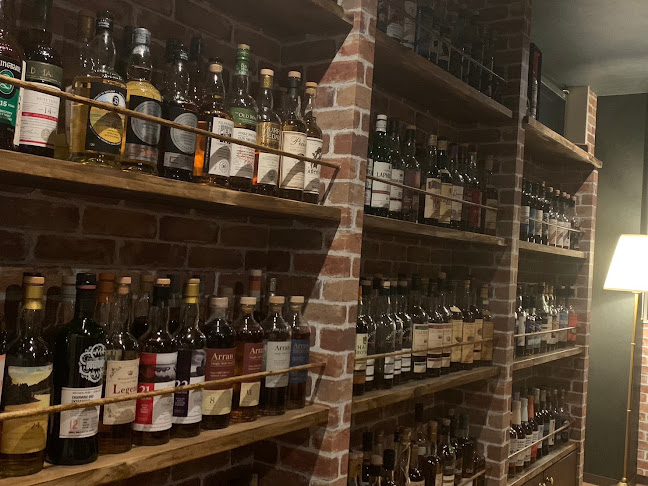 Bar Trian (バー トリアン)