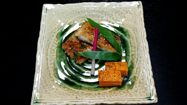 料亭まつむら - 飲食業