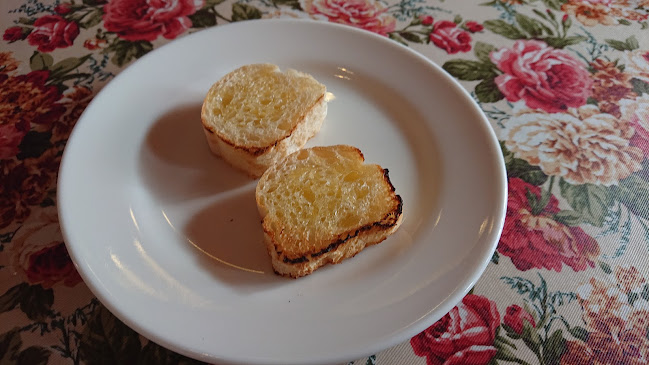 Opinii despre ナヴォーナ în 広島市 - 飲食業