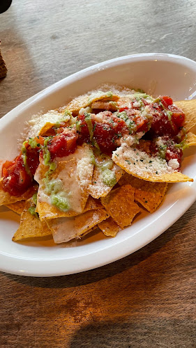 〒248-0021 神奈川県鎌倉市坂ノ下３４−１