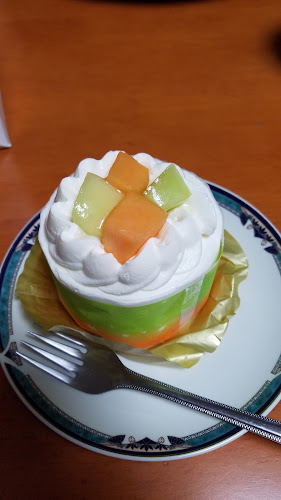 Opinii despre 銀座コージーコーナー エルミこうのす店 în 鴻巣市 - 飲食業