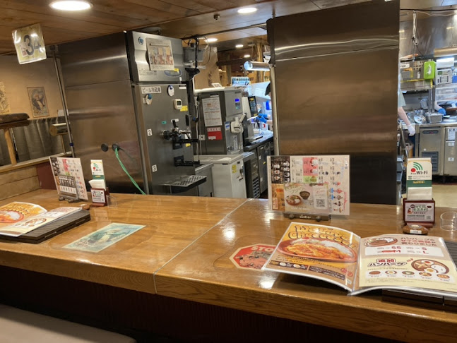 Comentarii opinii despre びっくりドンキー 大通地下店