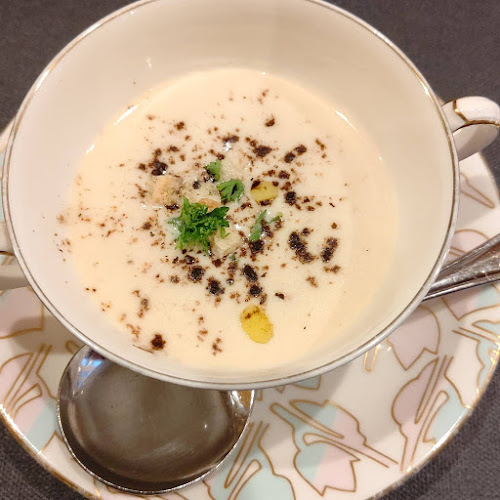 〒892-0842 鹿児島県鹿児島市東千石町８−２