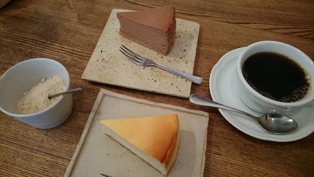 cafe Tomiyama - 飲食業