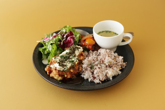 Comentarii opinii despre ローカルキッチンレイルズアキタ