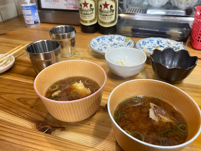 Opinii despre まぐろ問屋 în 大阪市 - 飲食業