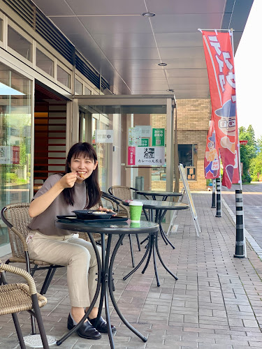 まちのカフェ（なみきマーケット） - 飯田市