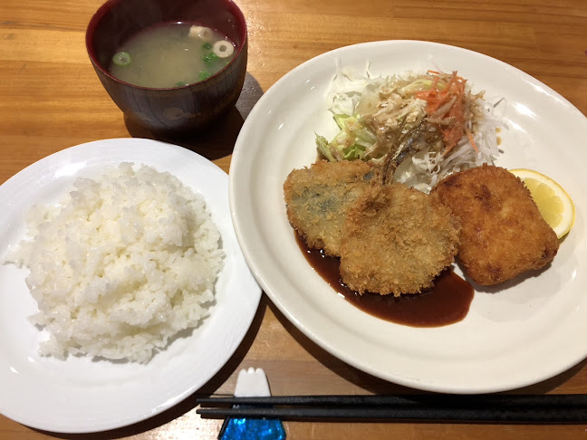 〒591-8043 大阪府堺市北区北長尾町１丁７−１７ 一階