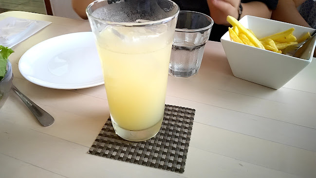 〒294-0047 千葉県館山市八幡８２２−１