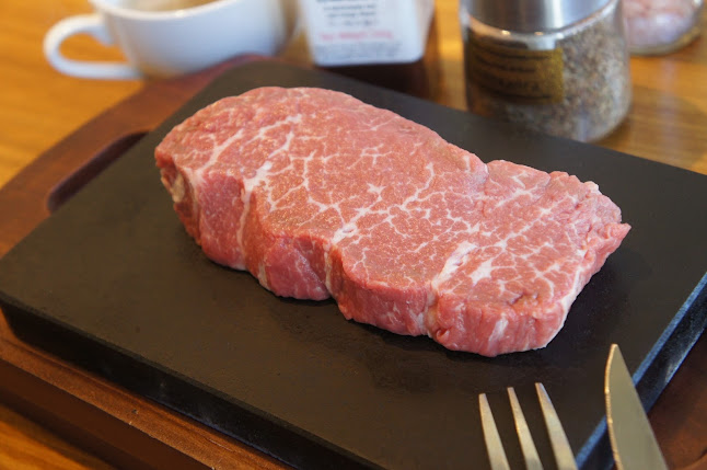 Opinii despre コモンズステーキ în 糸満市 - 飲食業