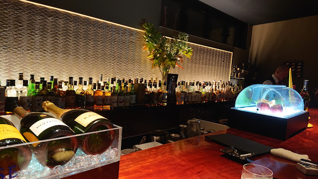 Bar鳥井 - 飲食業